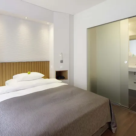 Hotel Sorell Rütli 3*